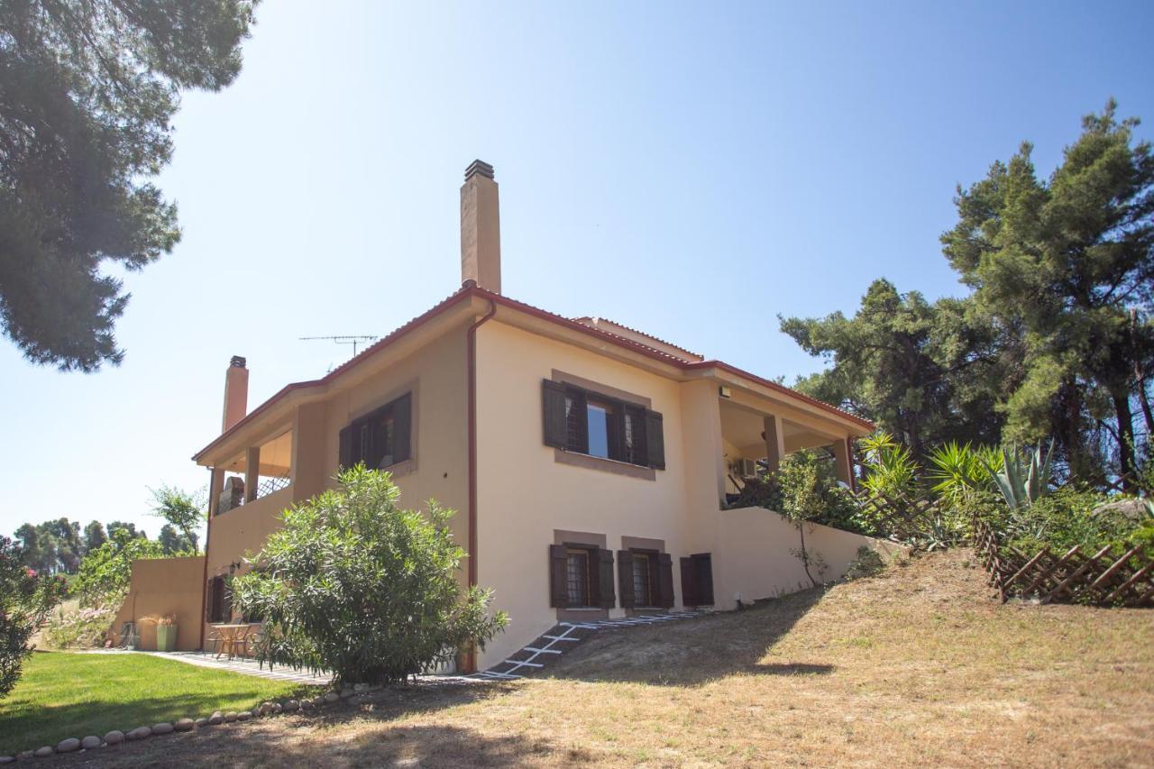 Residence On The Hill Near The Sea Siviri Dış mekan fotoğraf